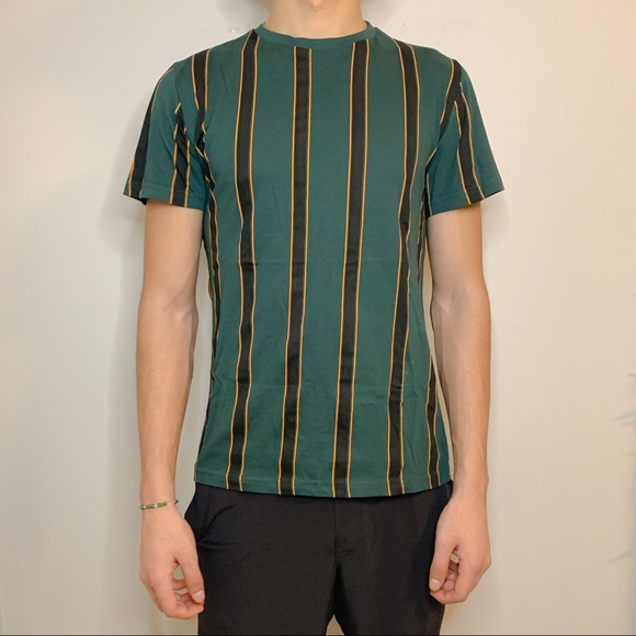 Green Striped Forever 21 T-Shirt - Picture 2 of 3